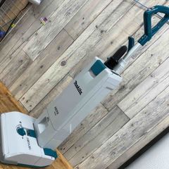 【中古品】マキタ(makita) 36V 充電式アップライトクリーナ 本体のみ 白 VC560DZ【東大和店】のサムネイル
