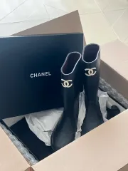 2025年最新】chanel レインブーツ 39の人気アイテム - メルカリ