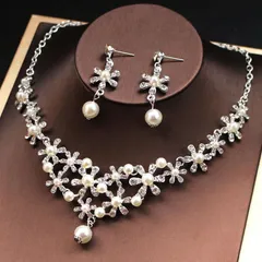 ☆新品2点セット ピアス・ネックレス パール ウェディング 結婚式