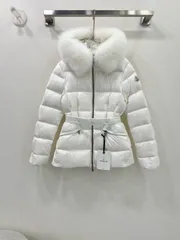 MONCLERモンクレール 白いダウンジャケッフード付き ウエストベルト｜本日限定特価｜新品未使用-WTO輸入1