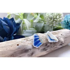＊海からの贈り物＊ 大人可愛い シー陶器 ワンポイントピアス