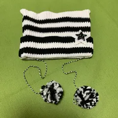 ポンポン付きニット帽　ホワイト＆ブラック【送料込み・匿名配送】