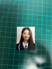 IVE(アイヴ) ウォニョン(WONYOUNG・チャンウォニョン) 証明写真 IDフォト ミニフォト
