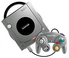【中古】NINTENDO GAMECUBE シルバー【メーカー生産終了】 cm3dmju