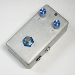 Univox Super-Fuzz コンパクトなハンドメイドクローン FY-6 - メルカリ