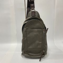 ★-6 COACH コーチ 70617 ワンショルダーバッグ ボディバッグ リアルレザー 本革 グレー メンズ