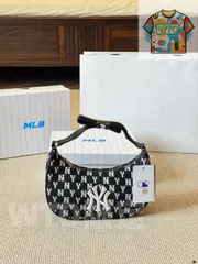 【今日WTO】MLB Official Unisex Armpit Bag Couple Style Celebrity 同款 New Arrival-WTO輸入2-BM59