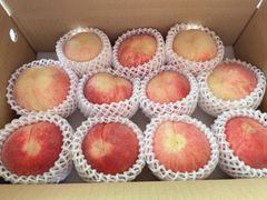 山梨県産　桃(白鳳)  B級品４キロ箱