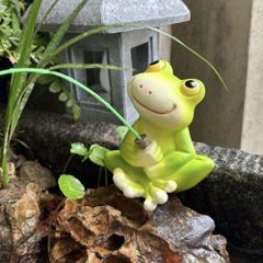 置物 オブジェ ガーデンオーナメント 釣りをしているカエル
