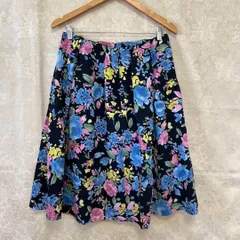 ローズティアラ　42 フラワープリントスカート 大きいサイズ　黒 水色 rose tiara
