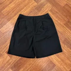 レディース XL UNIQLO(ユニクロ) x Theory(セオリー) 黒 半ズボン パンツ