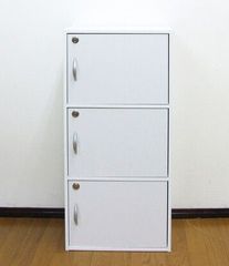 簡易梱包発送】鍵・扉付きカラーボックス ホワイト 3枚扉 ロッカー