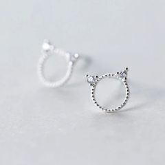 【ピアス】送料無料 S925 シルバー 925  猫ピアス ねこアクセサリー  金属アレルギー対応  非アレルギー  オシャレ 猫雑貨 可愛い ギフト 女子  キャット ネコ かっこいい 猫グッズ 八千代 猫雑貨 千葉 cats