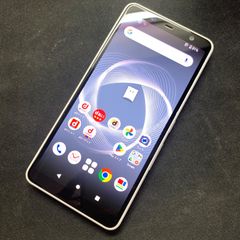 【中古品】arrows Be4 Plus docomo 64GB F-41B ホワイト
