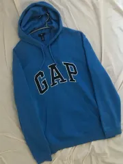 GAP(ギャップ) 中央ビッグロゴ フード付きTシャツ