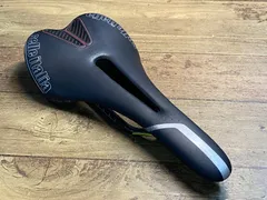新品未使用 SELLA ITALIA(セライタリア) カーボンレールサドル セライタリア デローザ DEROSA SLR サドル カーボンレール
