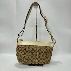 コーチ COACH トートバッグ ハーフムーン シグネチャー F13740 - メルカリ