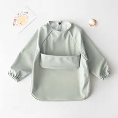 ☆ 上段ポケット×グレーグリーン ☆ M ☆ ベビー お食事エプロン 撥水 長袖 babybib483 食事 エプロン 長袖 ベビー お食事エプロン スタイ お食事スタイ 食事用エプロン キッズエプロン 食事エプロン 男の子 女の子 無地 撥水 はっ水