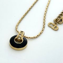 【極美品】ディオール　ネックレス　アクセサリー　ゴールド　レッド　ストーン 極美品 未使用級 ディオール ハートロゴ ネックレス ストーン