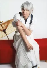 【中古】生写真(男性) 染谷俊之(鶴丸国永)/膝上・内番衣装・縁台座り・キャラクターショット/舞台「『刀剣乱舞』維伝 朧の志士たち」ランダムブロマイド