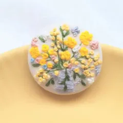 黄色の花束刺繍ブローチヘアゴム