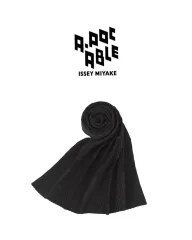 ★極美品　レアISSEMIYAKEイッセイミヤケ　プリーツ　スカーフ、ストール ☆極美品 レアISSEMIYAKEイッセイミヤケ プリーツ スカーフ