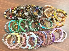 パワーストーン(天然石)ブレスレット42本まとめ+おまけ付きセット【管理番号9080】