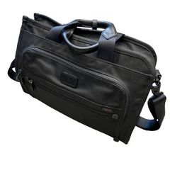 Item thumbnail for item 1a9bad5f-9e40-4de4-bf1f-5401245b5bd8