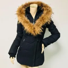 美品★MACKAGE★マッカージュ・レディース レザーブランドアイコンワッペン ラクーンファー付き フルジップ ウール ダウンコート(XS)レディースダウンジャケット ブランド カジュアル ジャケット アウター 秋冬物 リアルファーのサムネイル