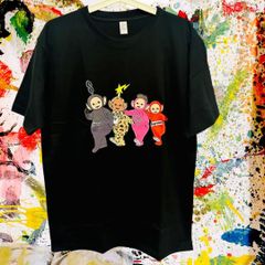 テレタビーズ ブランドロゴ リプリント Tシャツ 半袖 メンズ 新品 ブラック Teletubbies ティンキーウィンキー、ディプシー、ラーラ、ポー  ハイデザイン 個性的 ハイデザイン 攻め 春 夏 男性 トップス カットソー お洒落 キャラクター