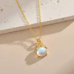 256 【月光を閉じ込めた輝き】オーロラカラー ムーンストーン ネックレス　金 ゴールド　上品　輝く