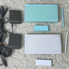 Nintendo  NINTENDO DS ニンテンド-DS LITE   2点セット   クリスタルホワイト、アイスブルー ACアダプター2個付き!