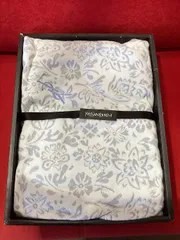 ♪YVES SAIT LAURENT イヴサンローラン 西川産業 綿毛布のサムネイル