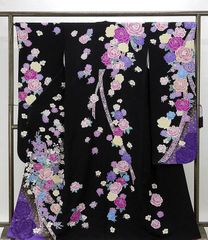 振袖 刺繍 金彩 紋意匠 身丈157cm 撥水加工済 HKT021 - メルカリ