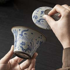 青花纏枝蓮柄 携帯用 旅行茶器セット 快客杯 一碗二杯 蓋碗式 回転蓋 車載・アウトドア用 茶器セット