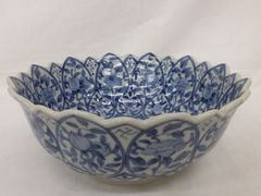 相撲 祥瑞文様 菓子鉢 輪花 伝統工芸 煮物鉢 深鉢 [龍峰窯] - メルカリ