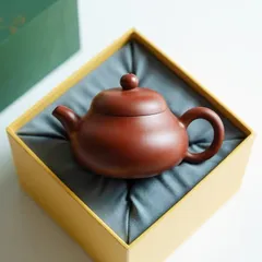 新品　未使用品QING XIANG 宜興茶壺 紫砂製 A 'Yixing' square teapot and cover, Qing dynasty | 清宜興
