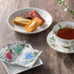 フィナンシェ＆ウェッジウッド ワイルド ストロベリーティーバッグアソート ２２個入