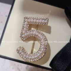 【NO.5 ブローチ】ピンクゴールド ❤︎ ナンバーファイブ コサージュ ビジュー ピン パール ストーン 真珠 キラキラ 5番 5ロゴ アクセサリー パーティー 結婚式 フォーマル 卒業式 卒園式 入学式 入園式 お呼ばれ 成人式 デート 高級感 上品 韓国