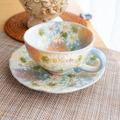 新品ゆずりは工房  花小道 コーヒー碗皿カップ ソーサ― セット 花柄 おしゃれ かわいい カフェ 喫茶店 日本製  陶器 瀬戸焼 和食器 食器 手描き プレゼント 贈り物 ギフト 母の日 敬老の日 誕生日