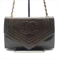 さまざまな店舗ごとに修理可否の美品　正規品　CHANEL リザード　フリンジ　チェーンショルダーバック