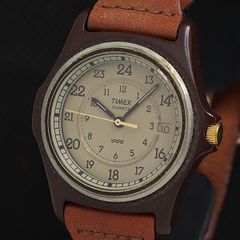 【希少・コラボ】TIMEX × BEAMS 腕時計★限定オレンジ文字盤★お買い得 希少・コラボ】TIMEX × BEAMS 腕時計☆限定オレンジ文字盤☆お買い得