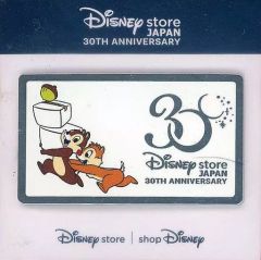 Disney store 30周年記念 ピンバッジ チップとデール - メルカリ