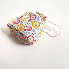 北欧風まぁるいフラワー　ホワイト/外ポケット付き巾着袋