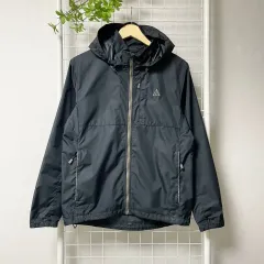 2025年最新】nike acg storm-fitの人気アイテム - メルカリ
