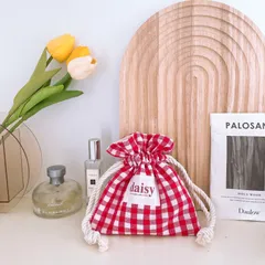 【BASICギンガムチェック巾着（M）レッド】　淡色　韓国雑貨　韓国　北欧雑貨　北欧好き　巾着　巾着ポーチ　メイクポーチ　小物入れ　推し活