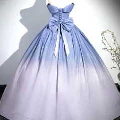 リボンが可愛い シンプルオシャレなグラデーションドレス?.?