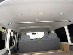 カワイ製作所 ハイエース TRH214W ワゴンワイドミドルルーフ専用 センターピラーバー ※注意事項要確認