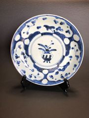染付 古伊万里 中皿　草花文様 骨董　直径28cm (t71602)