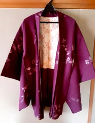 着物 羽織 パープル 紫 花柄 ピンク 和服 きもの 呉服 羽織り レトロ 大正 大正レトロ 昭和 昭和レトロ 和装 長羽織 大正ロマン アンティーク アンティーク着物